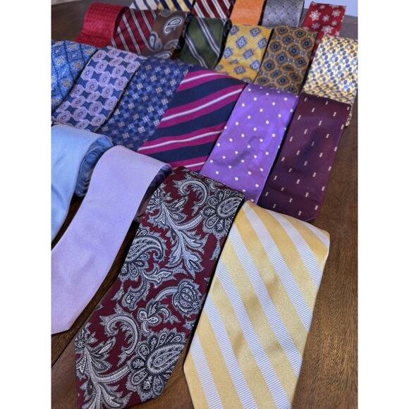 VINTAGE JOS A BANK 100% PURE SILK LONG NECKTIES ITALY/USA/CHINA LOT OF 27 - Picture 4 of 14